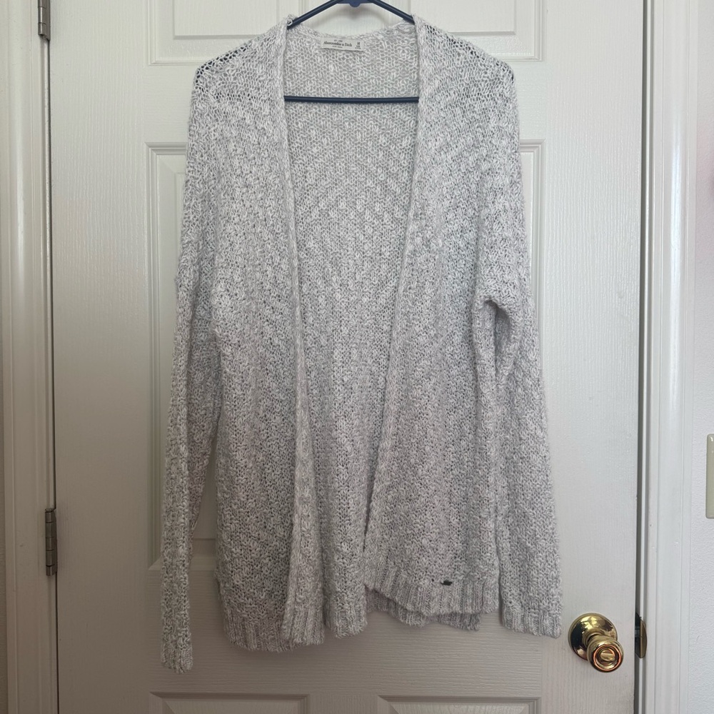 Abercrombie & Fitch Cozy Light White Grey Women's Sweater Cardigan Medium
